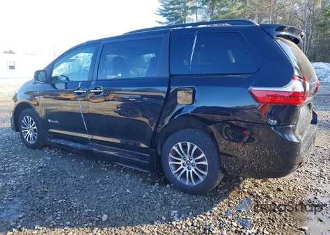 2018 Toyota Sienna Xle 8-Passenger from USA, damaged, VIN 5TDYZ3DC5JS906920